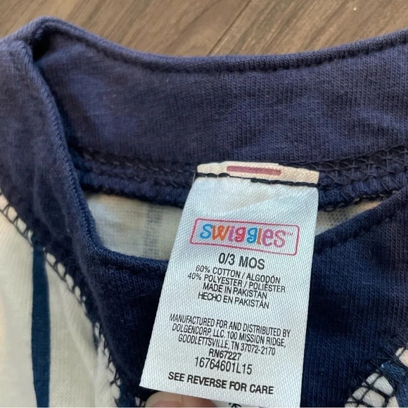 Swiggles baseball outfit size 0/3 months - Picture 3 of 5